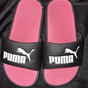 Puma Black and Pink Casual Slides